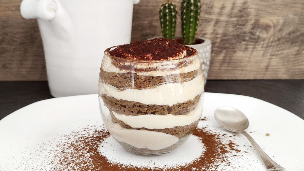 Tiramisù in tazza chetogenico