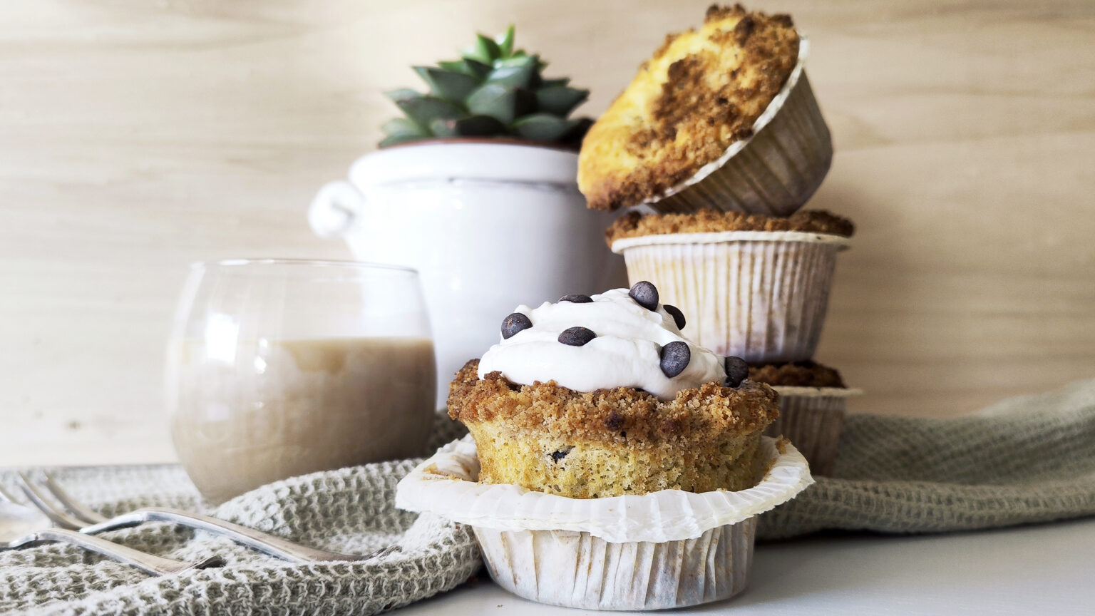 Muffin keto con gocce di cioccolato