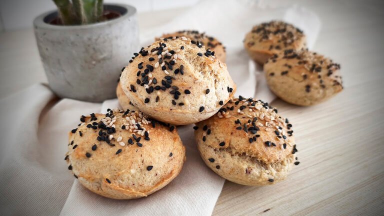 Avevo solo albumi in frigo: è nato questo pane keto soffice Pane keto soffice con albumi