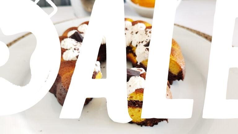 Keto Ciambella bicolore zucca e cacao