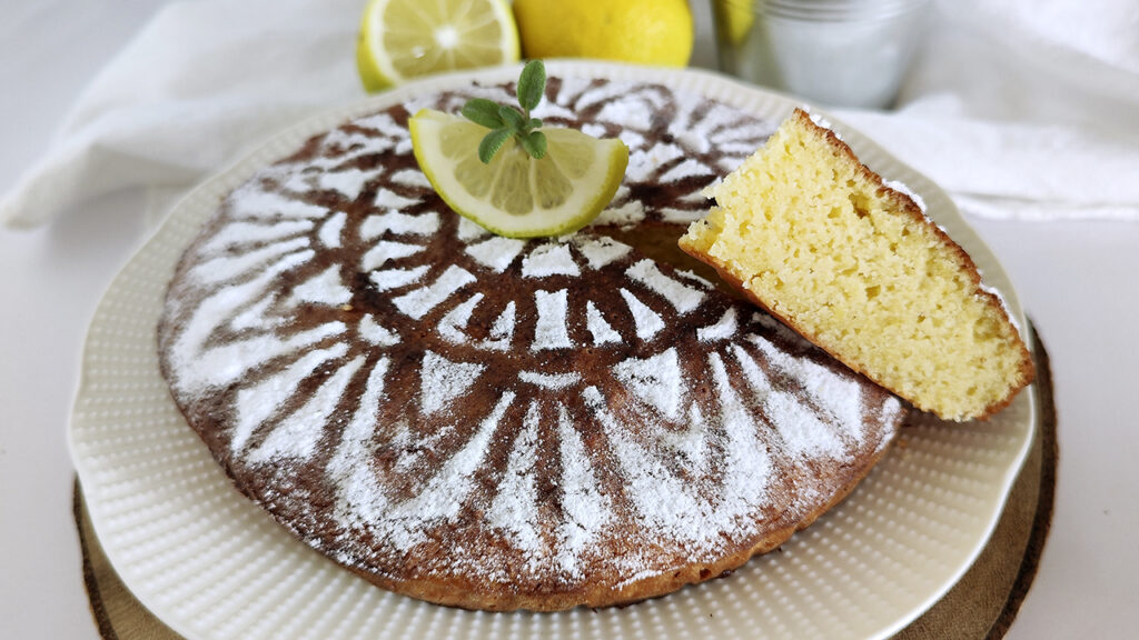 Torta Caprese al limone chetogenica