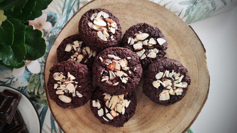 Biscotti al cioccolato chetogenici
