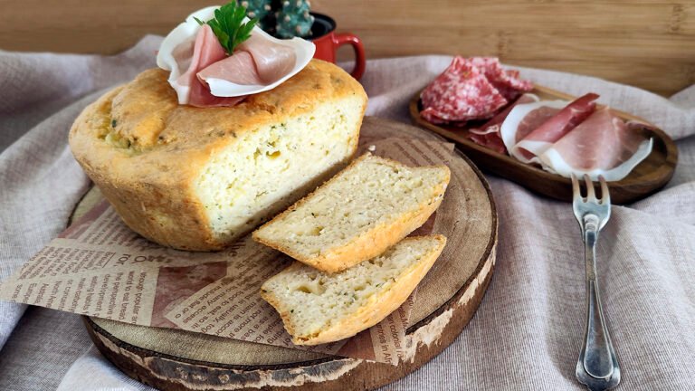 Torta keto al formaggio: pizza di Pasqua soffice e low carb Torta keto al formaggio