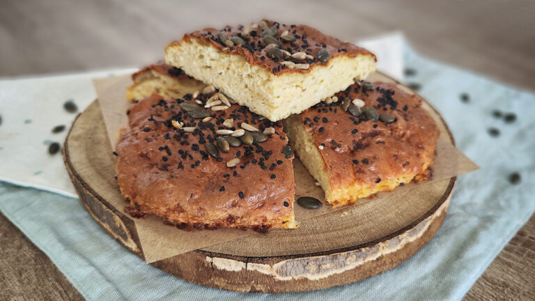 Pane keto con fiocchi di latte: in friggitrice ad aria Pane keto con fiocchi di latte