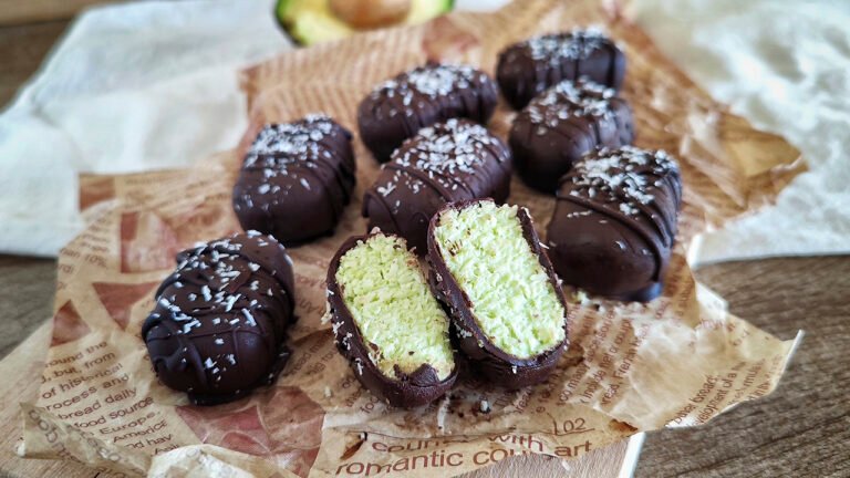 Bounty keto all'avocado