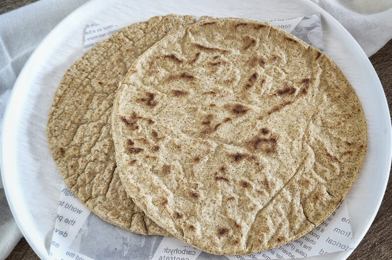 Piadina keto ai semi di lino: senza uova e latticini