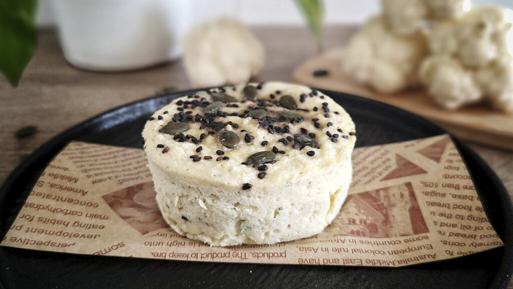 Pane di cavolfiore keto al microonde