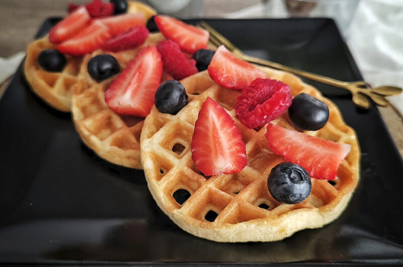 Waffle Keto:dolci o salati pronti in 5 minuti!