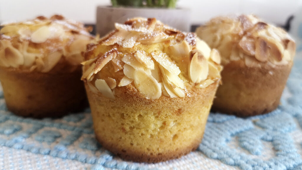 Muffin chetogenici alle mandorle