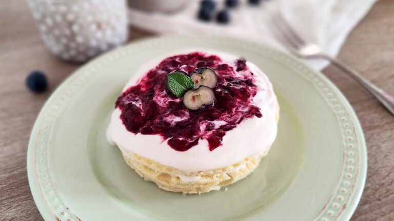 Tiramisù estivo chetogenico allo yogurt