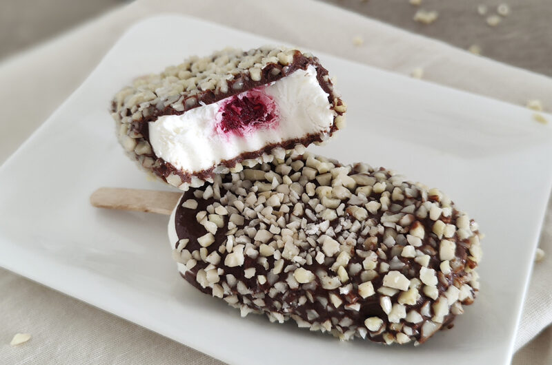 Gelato Croccante keto con cuore ai lamponi