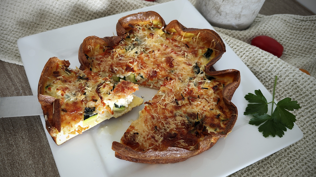 Torta salata di crêpes keto