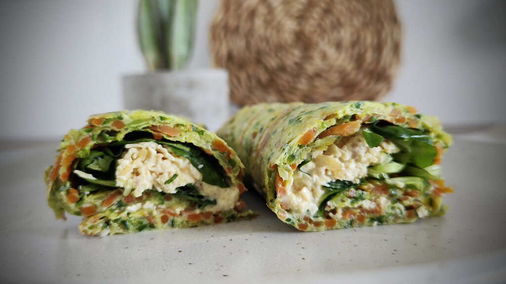 Wrap keto con zucchine e carote