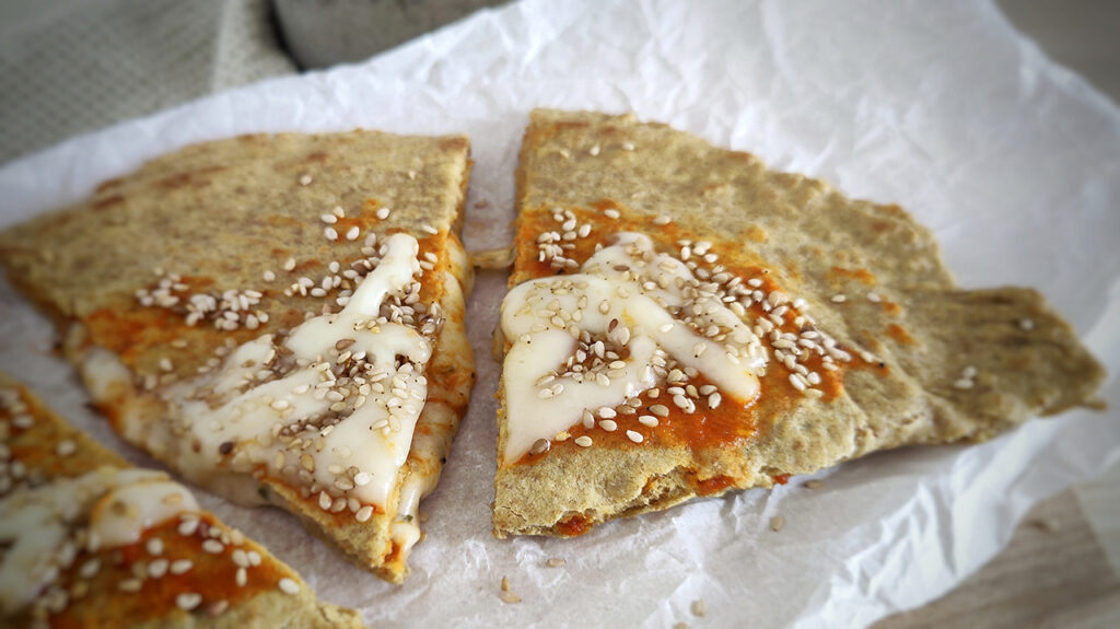 Piada pizza keto in padella