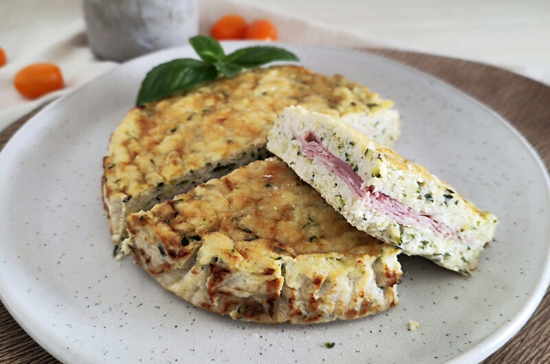 Torta salata keto con spaghetti di konjac