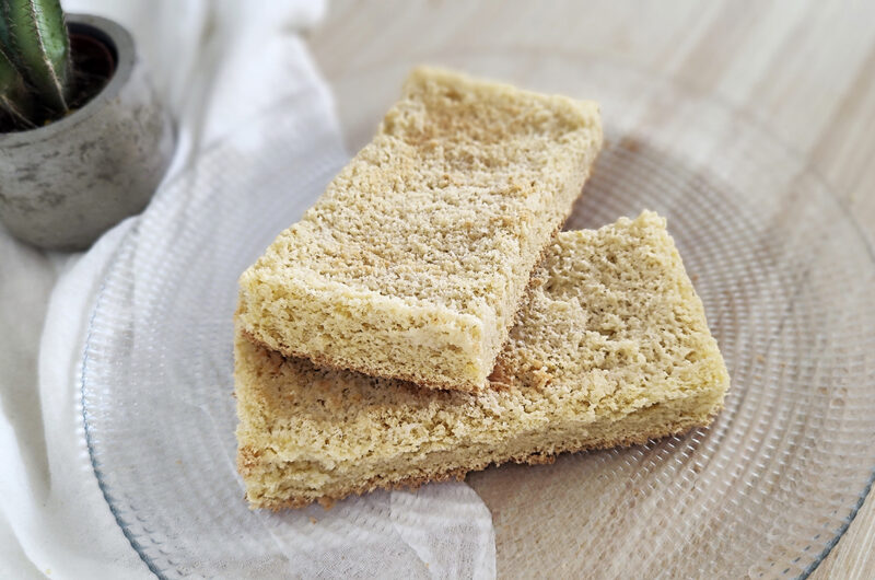 Pan di Spagna chetogenico: alto e soffice