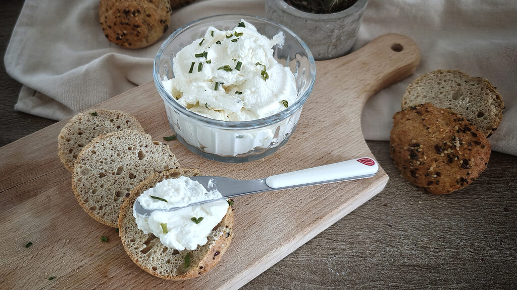 Formaggio spalmabile keto fatto in casa
