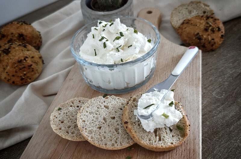 Formaggio spalmabile keto fatto in casa