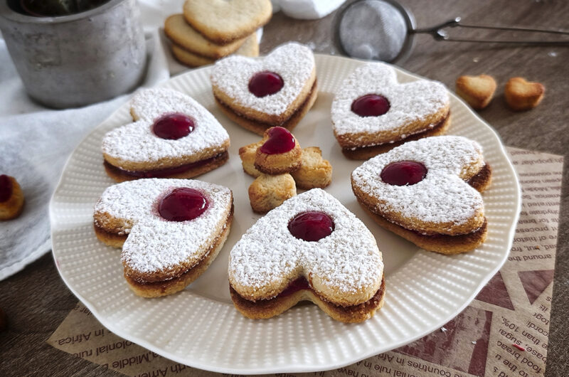 Biscotti keto occhio di bue con frolla senza uova