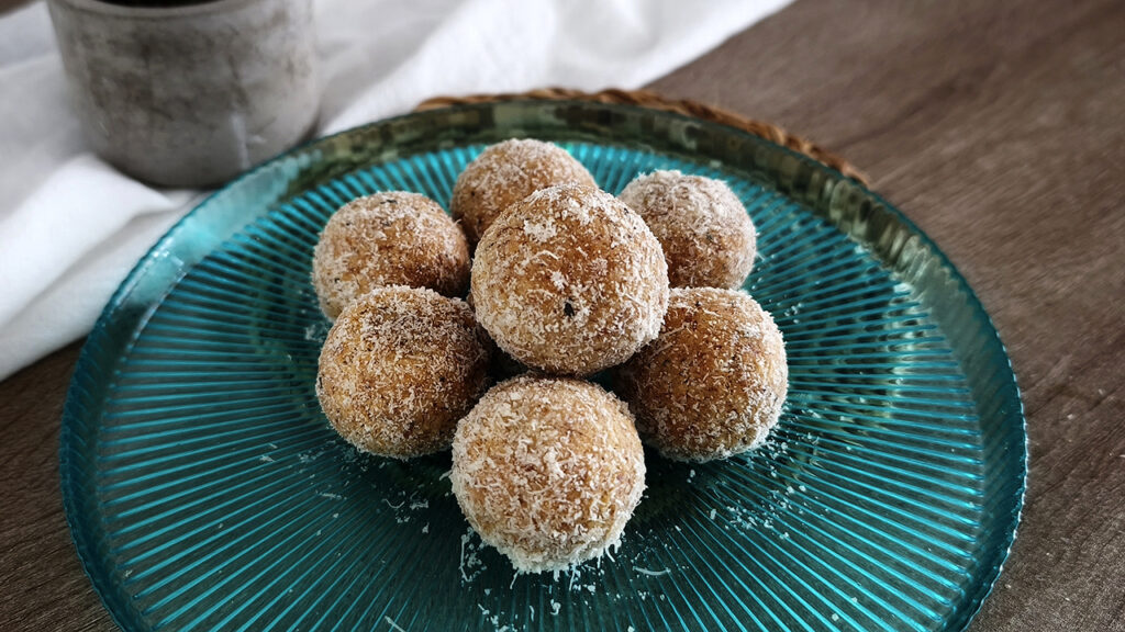 Castagnole keto salate in friggitrice ad aria