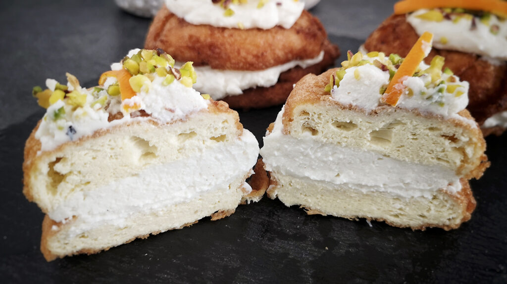 Sfinci keto di San Giuseppe con crema di ricotta