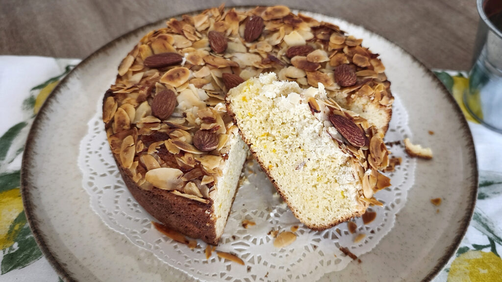 Torta colomba keto sofficissima
